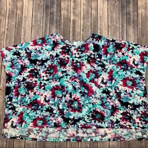 east 5th floral top